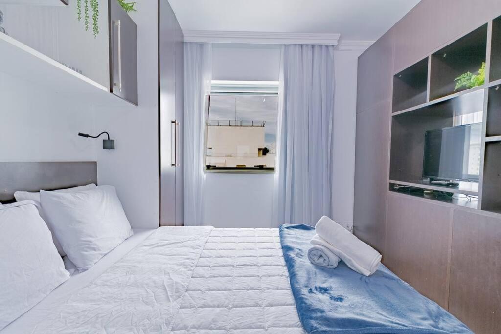 Lindo Flat Em Pinheiros Na Rua Oscar Freire E Proximo Hospital Clinicas * São Paulo