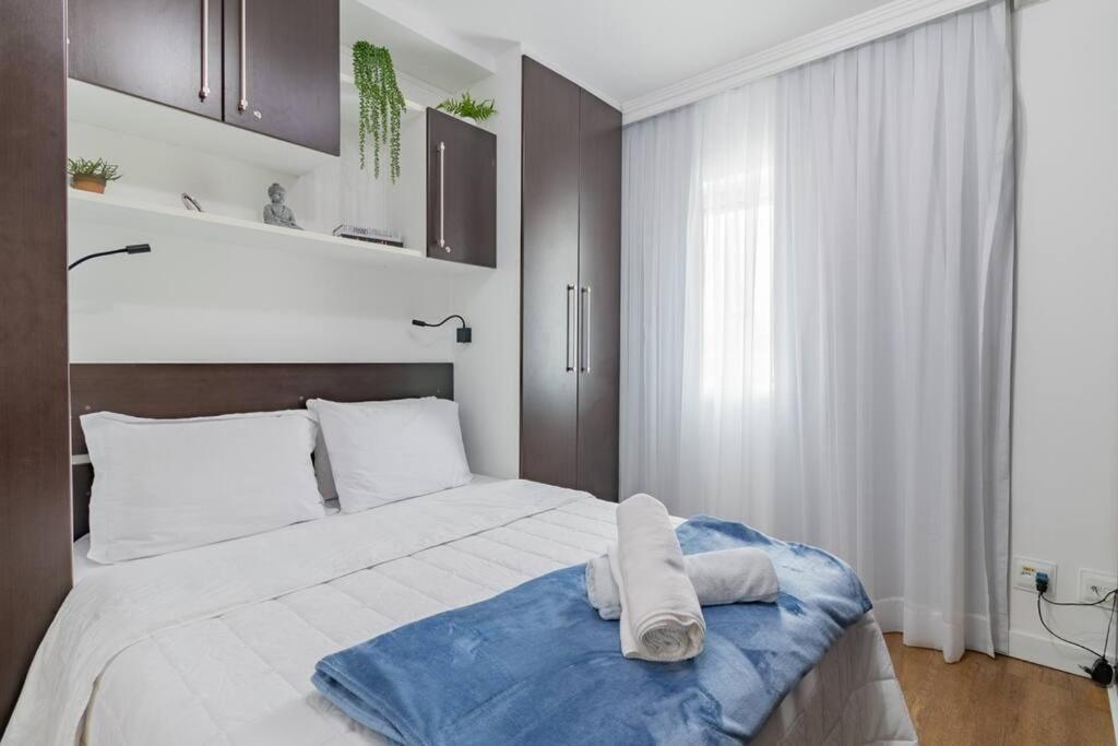 Apartamento Lindo Flat Em Pinheiros Na Rua Oscar Freire E Proximo Hospital Clinicas